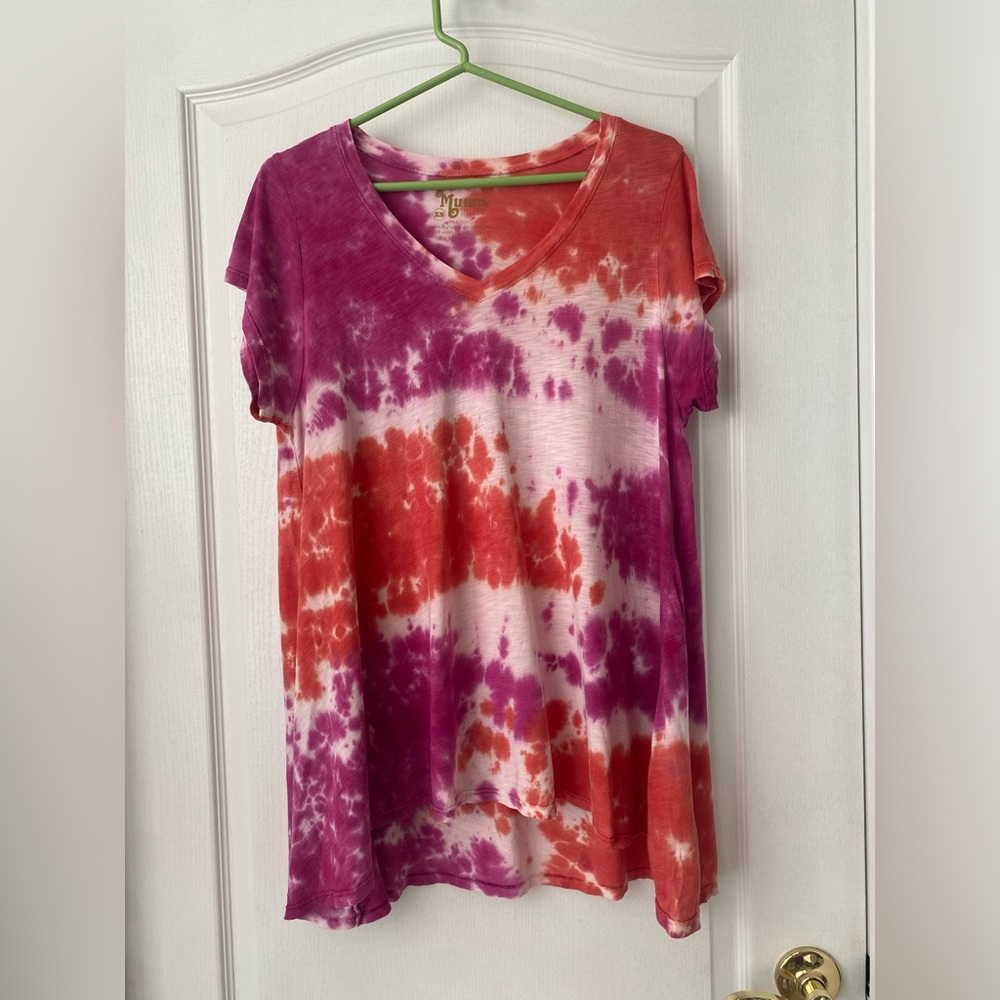 Mumu Mellow. Show me your Mumu. Tye die size XS. Red/purple color.